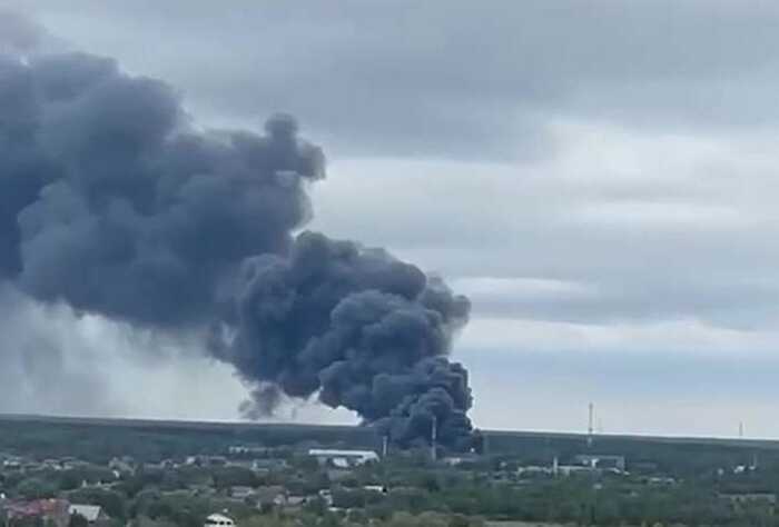 У Підмосков’ї згорів склад з добривами