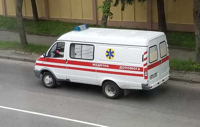 У Києві постраждала жінка внаслідок вибуху бойової частини ворожого дрону
